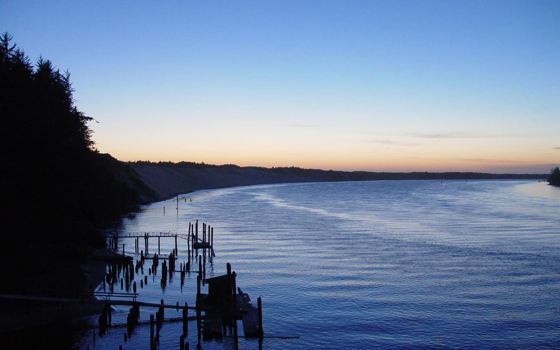 九游体育登录入口-主力球员绝杀瞬间，锁定胜利之门，足球绝杀球