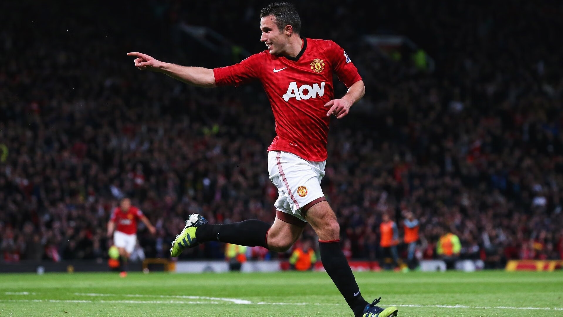 青少年足球文化建设持续深化，营造良好的校园体育生态，青少年足球要营造一个好的大环境需要做到哪些方面